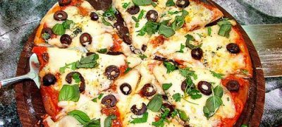 Reteta pizza de casa cu mozzarella