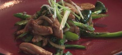 Cum se prepara pui cu broccoli si sos chinezesc