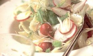Salată de ridichi si fenicul