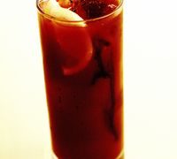Cum se prepara Cocktail Bloody Caesar