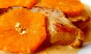 File din piept de pui cu sos de portocale