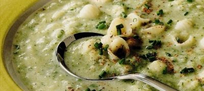 Supa de conopida si broccoli cu branza