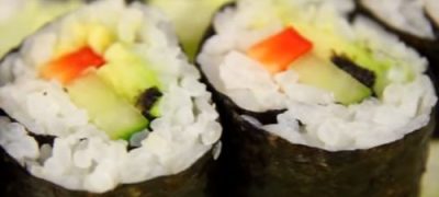 Sushi simplu cu somon