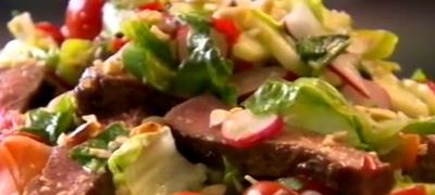Salata de gulii cu cuburi de carne de vita